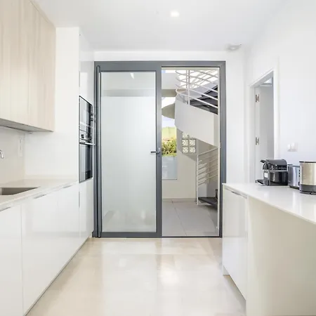 Apartment Theedgebythesea Fabulous Penthouse With Seaviews