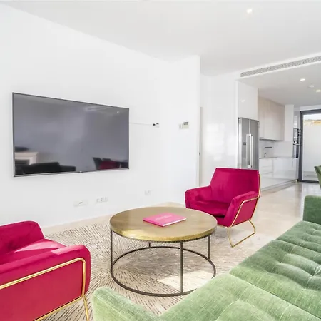 Theedgebythesea Fabulous Penthouse With Seaviews Διαμέρισμα Εστεπόνα
