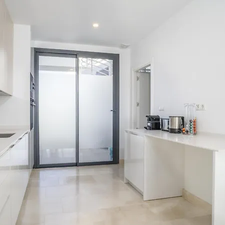 Apartment Theedgebythesea Fabulous Penthouse With Seaviews