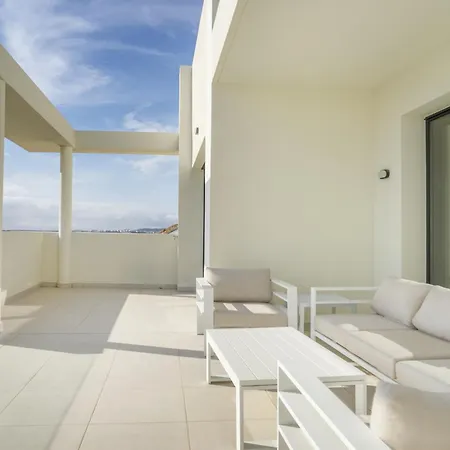 Theedgebythesea Fabulous Penthouse With Seaviews Estepona